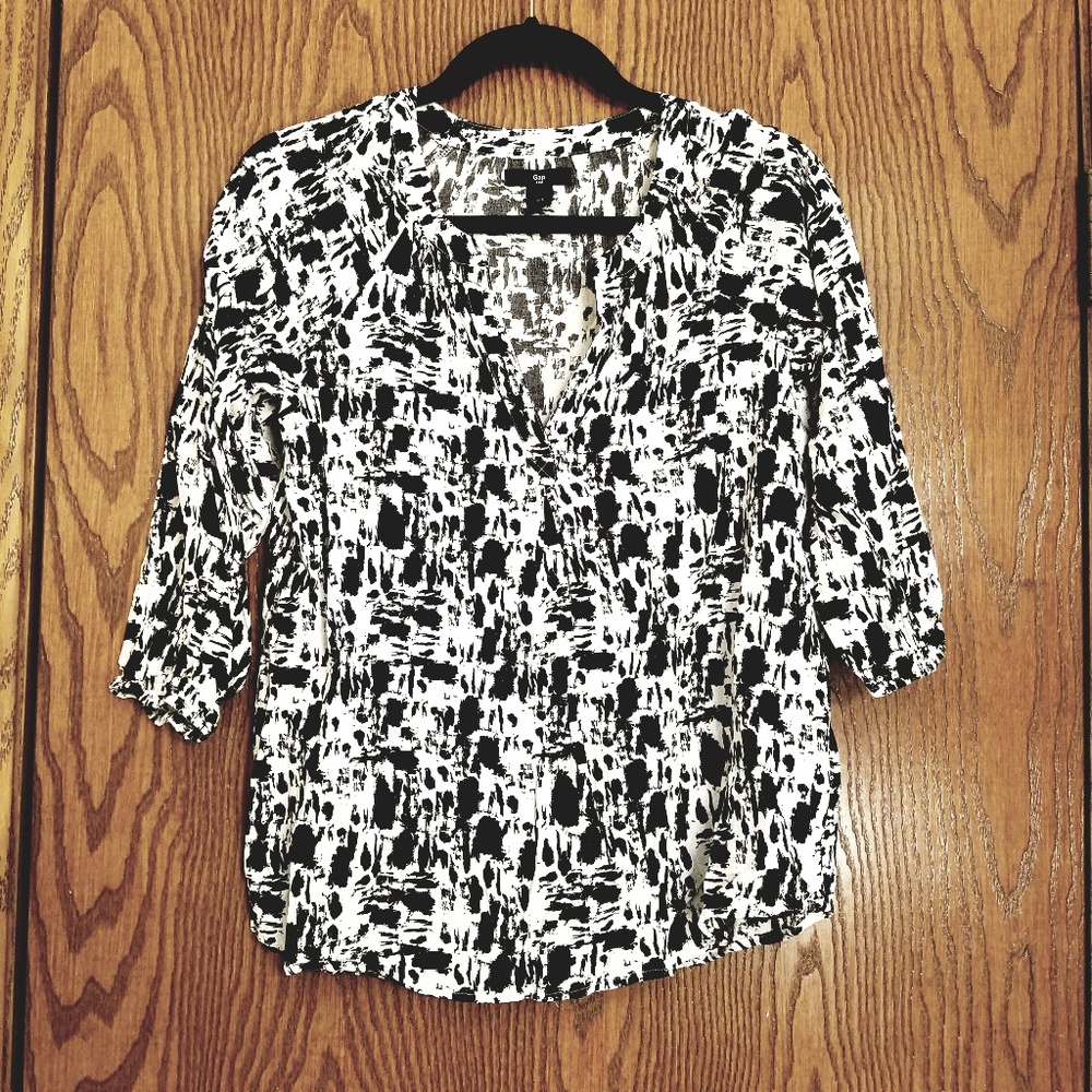 Black & White blouse